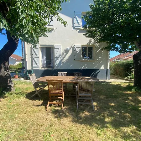 Maison Avec Jardin, Et Nature 펜션