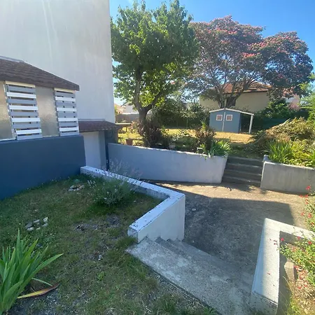 Maison Avec Jardin, Et Nature